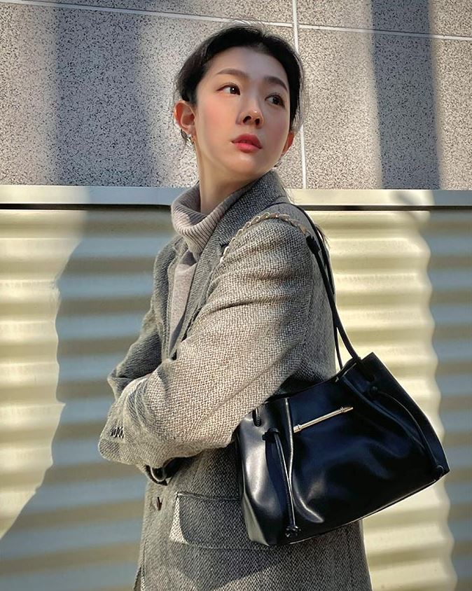 韓國LOEUVRE - Sac de Fleur Small (NOIR)