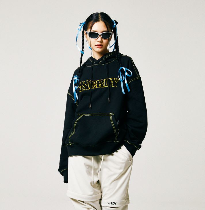 韓國 NERDY - Disney X Nerdy Bookle Pullover Hoodie (2color)