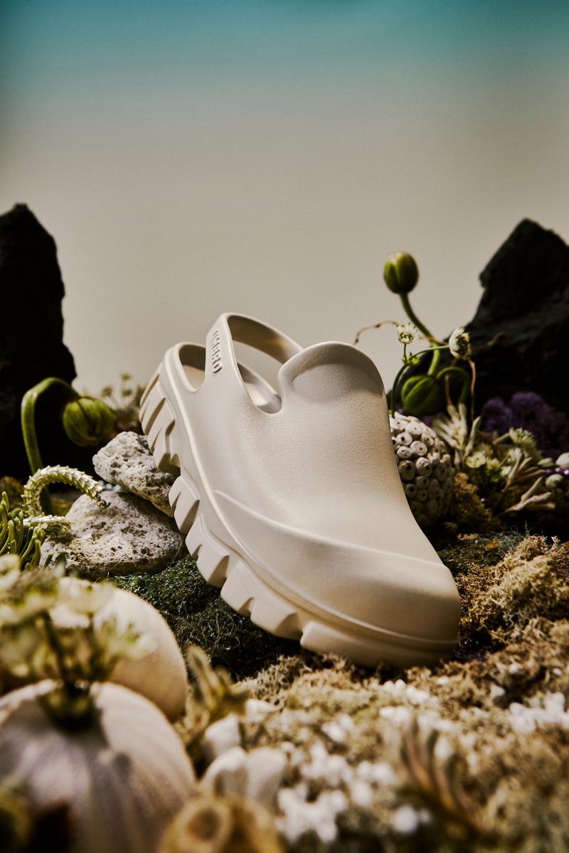 韓國 UMBRO - TOPI (토피) / BEIGE