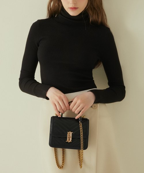 韓國 J.ESTINA - JOELLE QUILTING MINI 사첼 BK