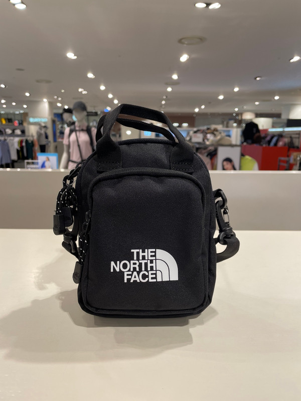 THE NORTH FACE NEW SIMPLE MINI BAG BLACK